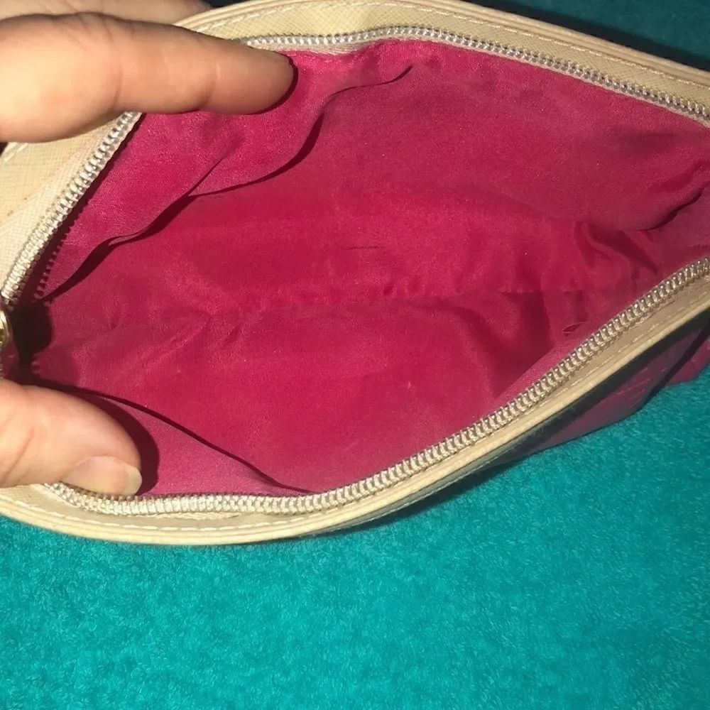 Victoria Secret Pouch   - Picture 4 of 4